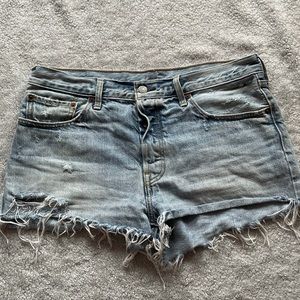 Levi’s shorts